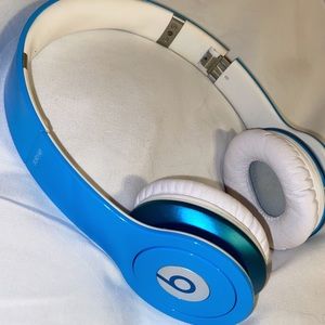 beats head phones